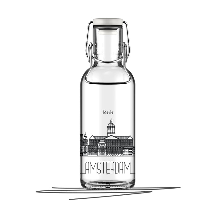 Trinkflasche Amsterdam | Amsterdam  Design | Trinkflasche mit Amsterdam  Design | Amsterdam  | Amsterdam  Trinkflasche | FILL ME | FILL ME Trinkflaschen | Trinkflaschen gestalten | Trinkflaschen selber designen | Trinkflasche mit Name | Trinkflasche mit Logo | FILL ME Flasche bedrucken | FILL ME personalisieren | FILL ME Flasche drucken | FILL ME Flasche mit Stadt Design | fill me flasche bedrucken | fill me designen | flasche bedrucken lassen | trinfkflasche bedrucken