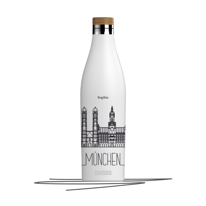 Trinkflasche München | München Design | Trinkflasche mit München Design | Deutschland | München Trinkflasche | Deutschland Trinkflasche | SIGG | SIGG Trinkflaschen | Trinkflaschen gestalten | Trinkflaschen selber designen | Trinkflasche mit Name | Trinkflasche mit Logo | SIGG Flasche bedrucken | SIGG personalisieren | SIGG Flasche drucken | SIGG Flasche mit Stadt Design | sigg flasche bedrucken | sigg designen | flasche bedrucken lassen | trinfkflasche bedrucken